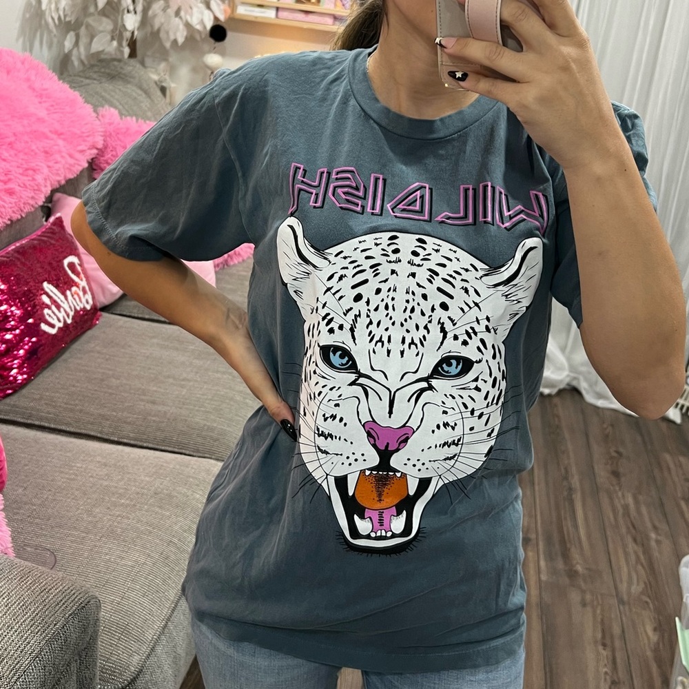 Graphic T